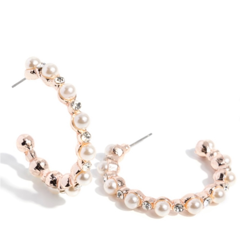 Shimmery Scope - Rose Gold Hoop Earring - Picture 2 of 2